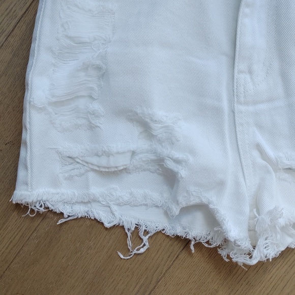 LF Denim Shorts - Picture 4 of 4